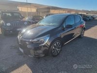 Usata Renault Clio V Techno 100 CV (73 kW) 2022 Nero Berlina