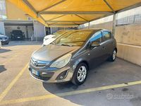 Usata Opel Corsa 75 CV (55 kW) 2014 Grigio Berlina