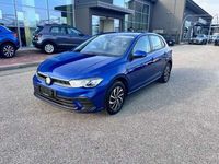Usata VW Polo Life 95 CV (69 kW) 2024 Blu Berlina