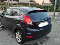 Begagnad Ford Fiesta 97 HK (71 kW) 2015 Svart Halvkombi