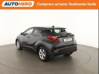 Usata Toyota C-HR Trend 122 CV (89 kW) 2017 Grigio SUV