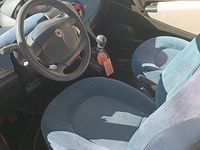 Usata Lancia Ypsilon 2004 Bianco Utilitaria