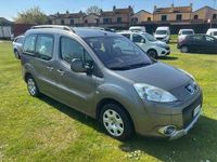 Usata Peugeot TePee 109 CV (80 kW) 2009 Gray Monovolume