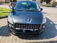 Usata Peugeot 3008 Premium 109 CV (80 kW) 2011 Grigio Station wagon
