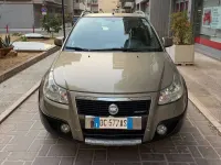 Usata Fiat Sedici Dynamic 120 CV (88 kW) 2006 Oro SUV