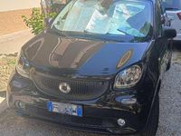 Usata Smart ForFour Prime 71 CV (52 kW) 2018 Nero Utilitaria