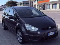 Usata Ford S-MAX Titanium 140 CV (102 kW) 2009 Monovolume