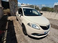 Usata Lancia Ypsilon 60 CV (44 kW) 2019 Bianco Utilitaria