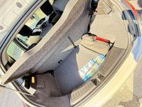 Usata Lancia Ypsilon Gold 69 CV (50 kW) 2018 Oro Utilitaria