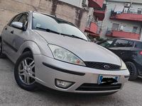Usata Ford Focus 100 CV (73 kW) 2001 Grigio Berlina