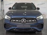 Usata Mercedes GLA250 Premium 160 CV (117 kW) 2020 Blue denim SUV