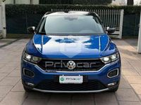 Usata VW T-Roc Advance 116 CV (85 kW) 2019 Blu SUV