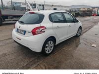 Usata Peugeot 208 91 CV (66 kW) 2015 Bianco Utilitaria