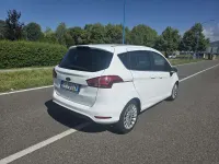 Usata Ford B-MAX Titanium 75 CV (55 kW) 2015 Other Monovolume