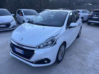 Usata Peugeot 208 Allure 99 CV (72 kW) 2018 Other Utilitaria