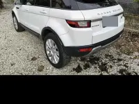 Usata Land Rover Range Rover evoque 150 CV (110 kW) 2017 Bianco Station wagon