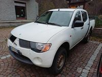 Usata Mitsubishi L200 Invite 136 CV (100 kW) 2008 Bianco Pick-up