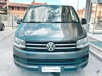 Usata VW Caravelle Comfortline 150 CV (110 kW) 2016 Grigio Furgone