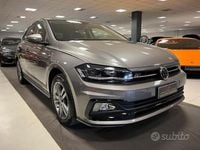 Usata VW Polo R-line 95 CV (69 kW) 2021 Gray Utilitaria