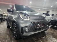 Usata Smart ForTwo Coupé Prime 41 kW (56 CV) 2022 Grigio Utilitaria