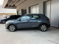 Usata Kia Stonic Style 101 CV (74 kW) 2021 Giallo SUV
