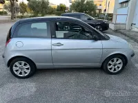 Usata Lancia Ypsilon 60 CV (44 kW) 2006 Grigio Utilitaria