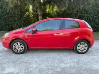 Usata Fiat Punto 69 CV (50 kW) 2013 Rosso Utilitaria