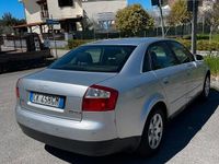 Begagnad Audi A4 131 HK (96 kW) 2003 Grå Sedan
