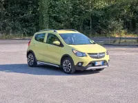 Usata Opel Karl Rocks 75 CV (55 kW) 2018 Giallo Utilitaria