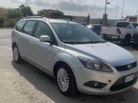 Usata Ford Focus 90 CV (66 kW) 2009 Grigio Station wagon