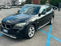 Usata BMW X1 143 CV (105 kW) 2011 Nero SUV
