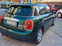 Usata Mini Cooper D Business 116 CV (85 kW) 2015 Verde Utilitaria