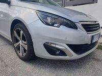 Usata Peugeot 308 SW Allure 120 CV (88 kW) 2015 Argento Station wagon