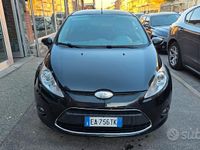 Usata Ford Fiesta 92 CV (67 kW) 2010 Nero Berlina