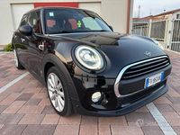 Usata Mini ONE 102 CV (75 kW) 2019 Nero Utilitaria