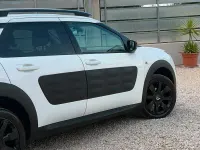 Usata Citroën C4 Cactus 99 CV (72 kW) 2017 Bianco Utilitaria