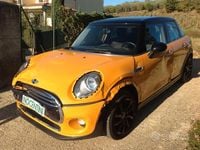 Usata Mini Cooper 136 CV (100 kW) 2015 Giallo Utilitaria