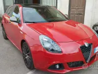 Usata Alfa Romeo Giulietta Quadrifoglio 240 CV (176 kW) 2015 Rosso Utilitaria