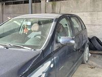 Usata Opel Corsa Comfort 75 CV (55 kW) 2003 Berlina