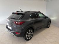 Usata Kia Stonic Style 110 CV (80 kW) 2017 Grigio SUV