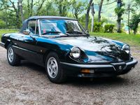 Usata Alfa Romeo Spider 128 CV (94 kW) 1983 Nero Cabrio