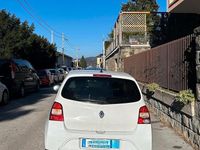 Usata Renault Twingo 75 CV (55 kW) 2010 Utilitaria