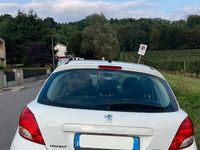 Usata Peugeot 207 88 CV (64 kW) 2011 Bianco Berlina