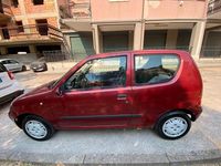 Usata Fiat 600 54 CV (39 kW) 2001 Rosso Utilitaria