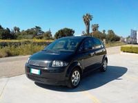 Usata Audi A2 Comfort 74 CV (54 kW) 2005 Argento Utilitaria
