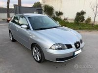 Usata Seat Ibiza 80 CV (58 kW) 2005 Grigio Utilitaria