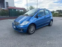 Usata Mercedes A150 Elegance 95 CV (69 kW) 2009 Blu Berlina