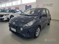 Usata Hyundai i10 Advanced 67 CV (49 kW) 2022 Grigio Utilitaria