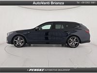 Usata BMW 520 M Sport 197 CV (144 kW) 2025 Blu Station wagon