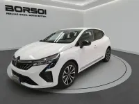 Używany Renault Clio V Techno 91 KM (66 kW) 2024 Biały Sedan/Limuzyna
